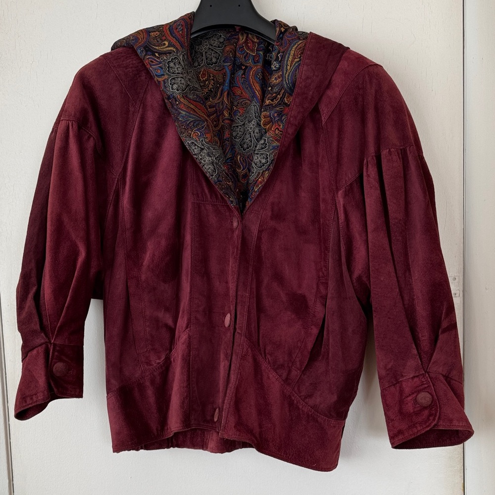 Vera Pelle Women’s Burgundy Vintage Suede Hooded Jacket with Paisley Lining.